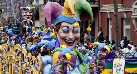 Giant jester puppets in Mardi Gras parade
